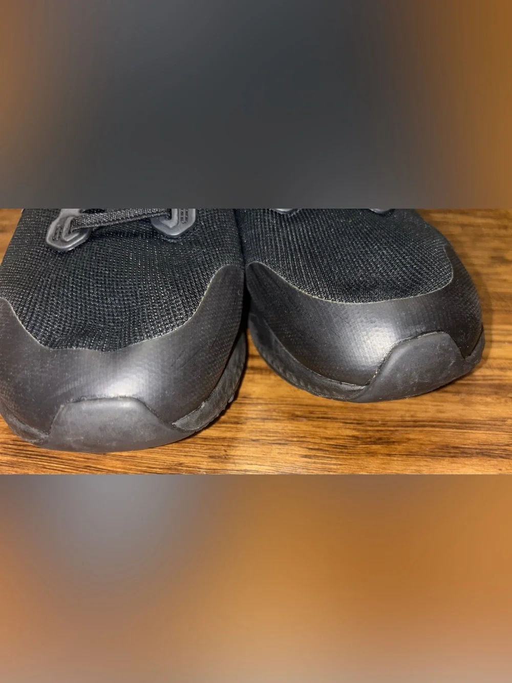 Skechers good preowned